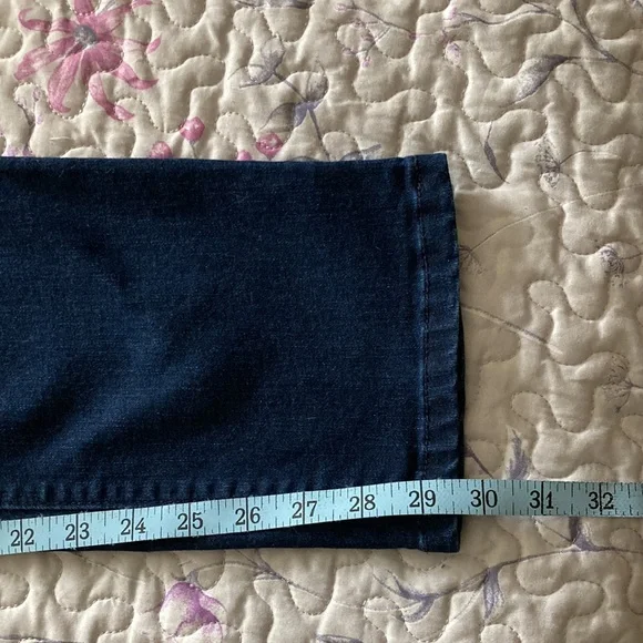 Jones New York jeans - Picture 6 of 9